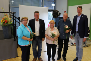 (v. l.) Christiane Haag, KT-Vorsitzender Markus Kurze, Karin Langner, Dr. Joachim Schröder, Landrat Dr. Steffen Burchhardt