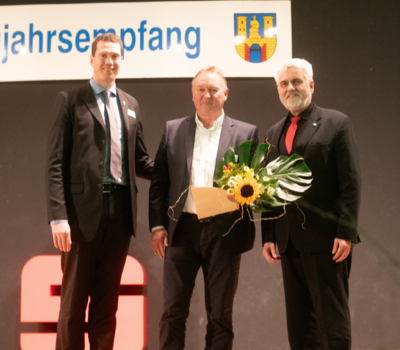 Verleihung durch Landrat Dr. Steffen Burchhardt und stellvertretender Ministerpräsident Prof. Dr. Armin Willingmann